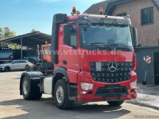 Đầu kéo tiêu chuẩn MERCEDES-BENZ Arocs 5 1853 HAD Hydraulik Blatt/Luft