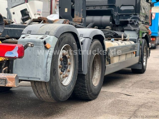 Камион с кука за контейнери MAN TGX 26.400 6x2 HIAB Abroller