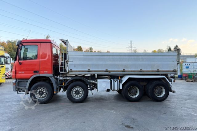 Camion benne MERCEDES-BENZ Actros 3246 8x4 E5 Meiller 3S