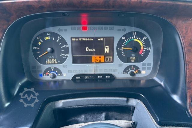 Camion benne MERCEDES-BENZ Actros 3246 8x4 E5 Meiller 3S