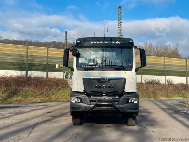 Camion malaxeur à béton MAN TGS 41.400 8x4 / EuromixMTP  EM 10m³ R / EURO 2