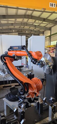 Industrijski robot KUKA KR 16 R2010-2 / SEL