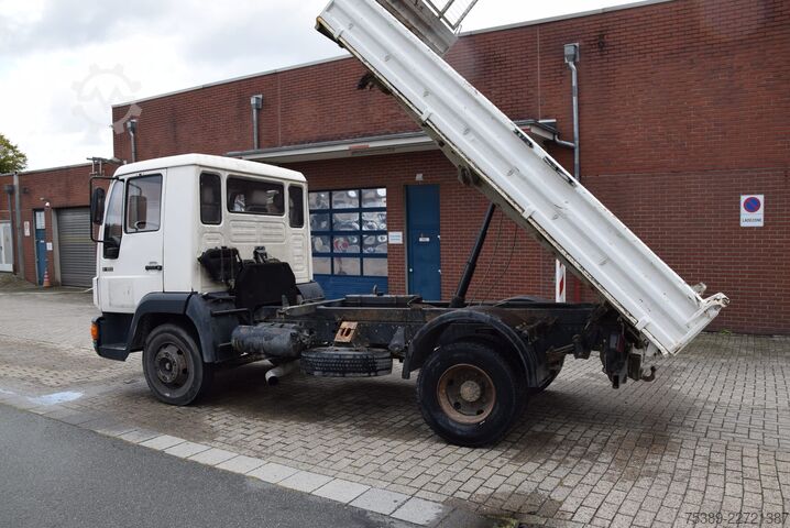 Transporter mit Kipper MAN L2000  8.153 Meiller Kipper 2xAHK HU 04-27