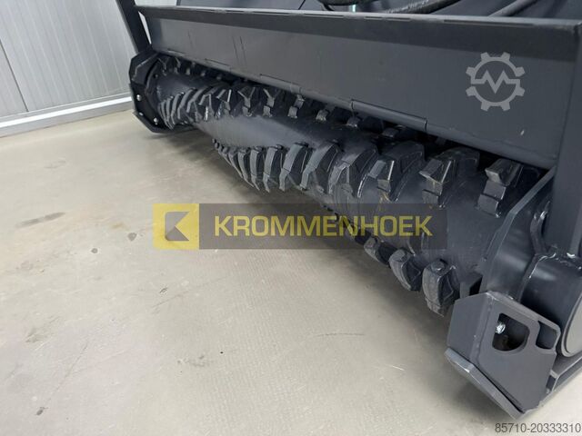Пълзящ товарач XCMG XC7-TV12 Bosklepel