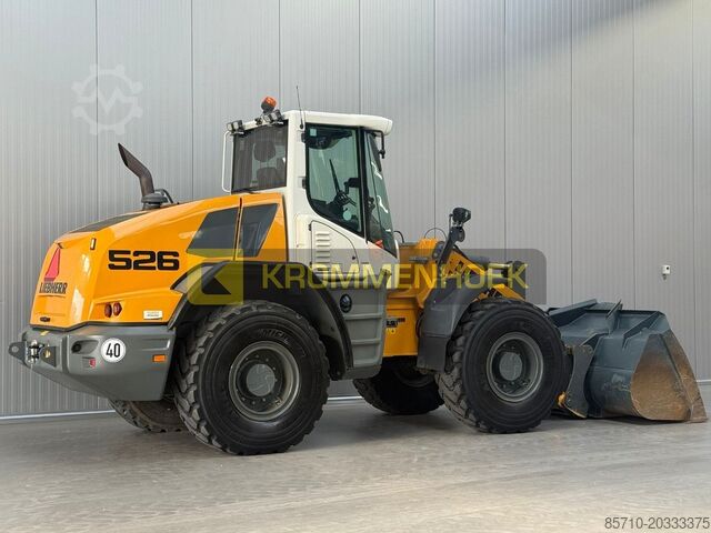 رافعة شوكية Liebherr L526