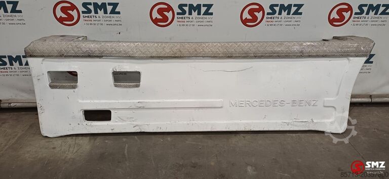 Pieza del chasis Mercedes Occ set sideskirts links + rechts Mercedes SK