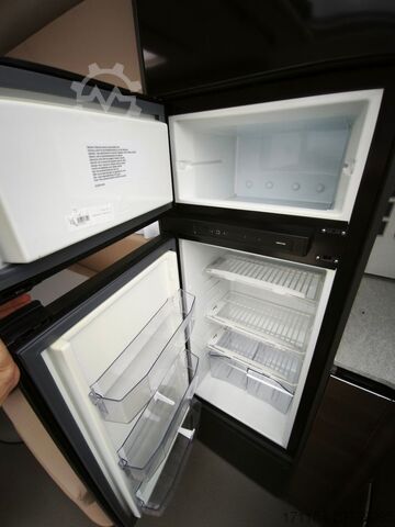 Nhà di động ADRIA Alpina 663 HT, Mover, Klima,Markise, Leder