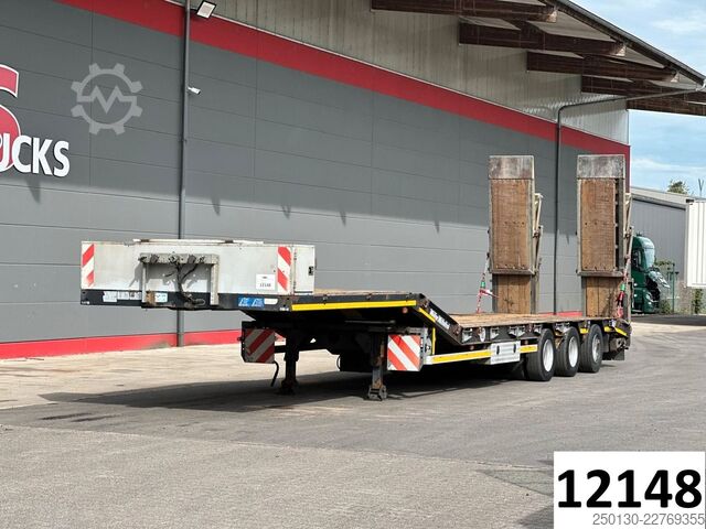Tieflader-Sattelauflieger MÜLLER-MITTELTAL TS3 Profi 30,0 Tieflader mit NLA & hydr. Rampen