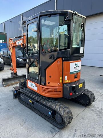 Minibagger Hitachi ZX26U-6 (9989)