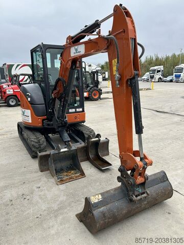 Minibagger Hitachi ZX33U-6 (7789)
