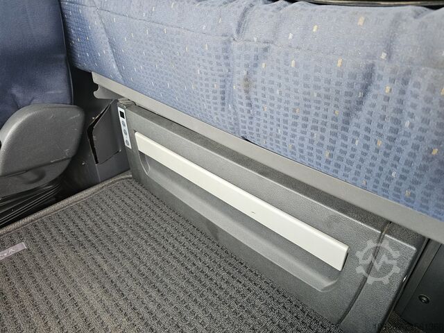 Camião porta-contentores de gancho Volvo FH520 6x4 Multilift SAWO 20T