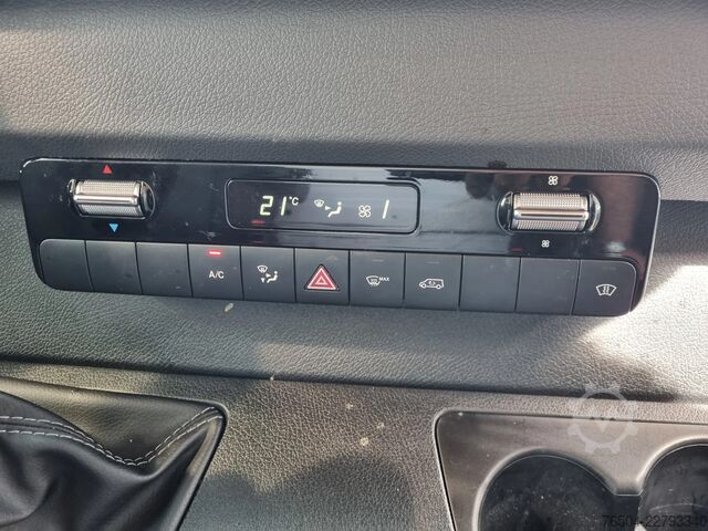 Walizka Mercedes-Benz Sprinter 519 CDI/ Bakwagen/ Laadklep/ Airco/ 23...
