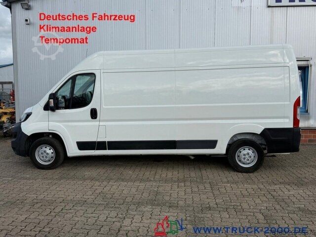 Slēgtais furgons Peugeot Boxer 335 2.2 HDi Premium Hoch+Lang Klima 3Sitze