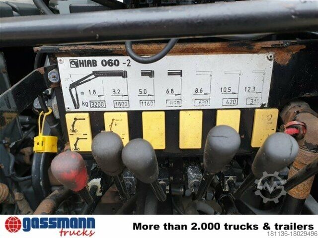 Camion benne à bras amovible MAN 14.152 F 4x2 BB mit Kran Hiab 060-2