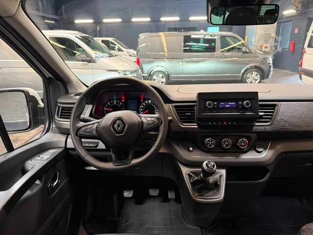 Minibus RENAULT Trafic Kombi L1H1 Life Style 8 Sitze AC LED PDC
