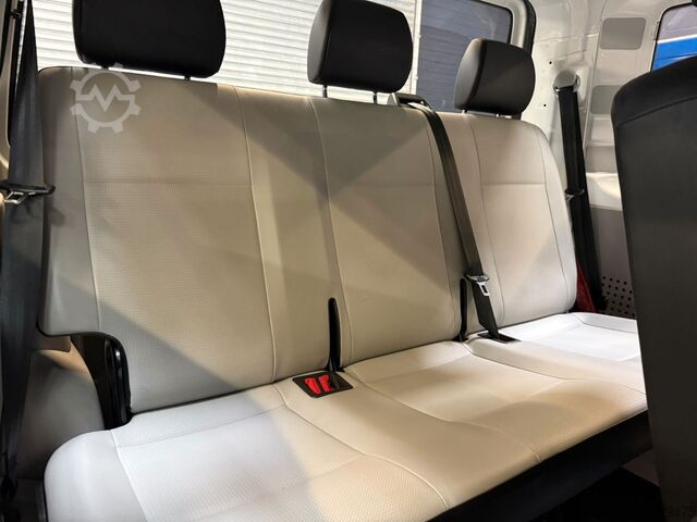 Minibus VW T6 Kombi Lang 9 Sitze 2+2+2+3 Klima 1.Hand PDC