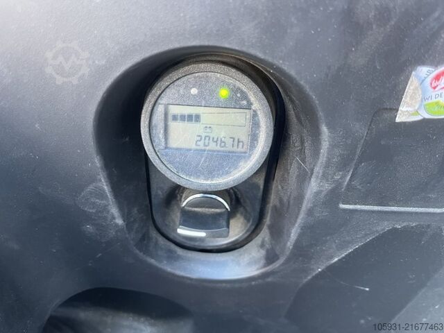 Pedestrian Stacker Still EXV14LC