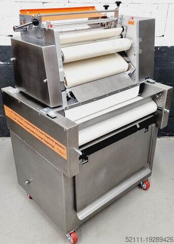 Envolvedora de conos Universum HWM 50/70