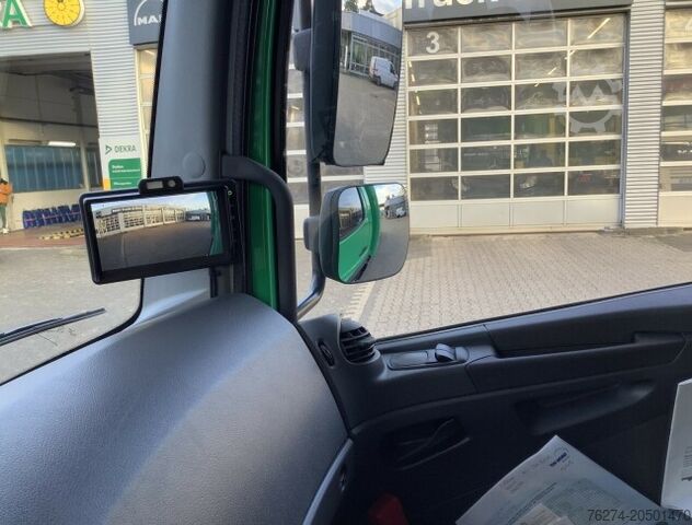 Samochód ciężarowy typu furgon Mercedes-Benz Atego 1524 L Koffer LBW 2t Seitentür 2x Kamera