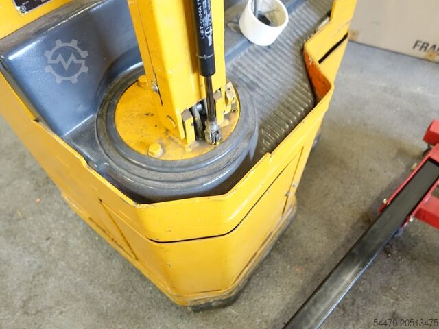 Cărucior electric cu înălțime mare de ridicare GRUMA EGV 1600