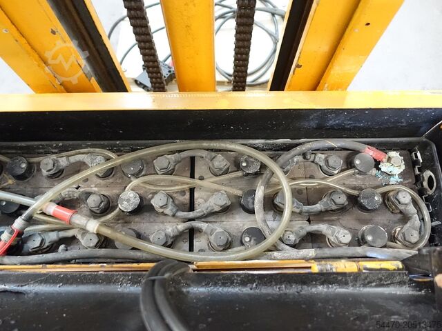 Cărucior electric cu înălțime mare de ridicare GRUMA EGV 1600