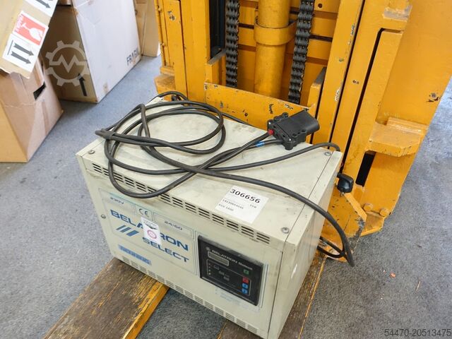 Cărucior electric cu înălțime mare de ridicare GRUMA EGV 1600