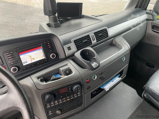 Standard tractor MAN TGS 26.360 / 6X2 / 186.000 km Original / NL Tr...