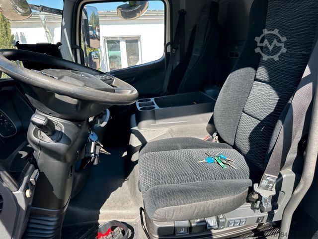LKW mit Pritsche (offen) MERCEDES-BENZ Atego 1222 4x2 Pritsche KRAN Funk Greifer Ladeb.
