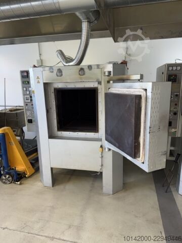 печь для поверхностей Heraeus Vötsch VAW 60/100