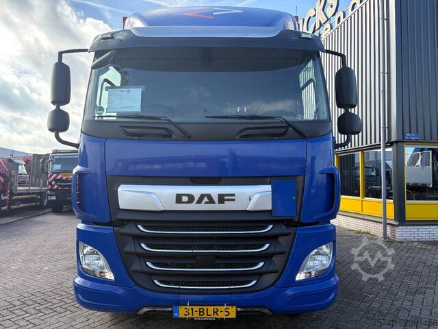 Benne fermée DAF CF 230 + DHOLLANDIA LOADLIFT + 19 TON + BOX 7,4...