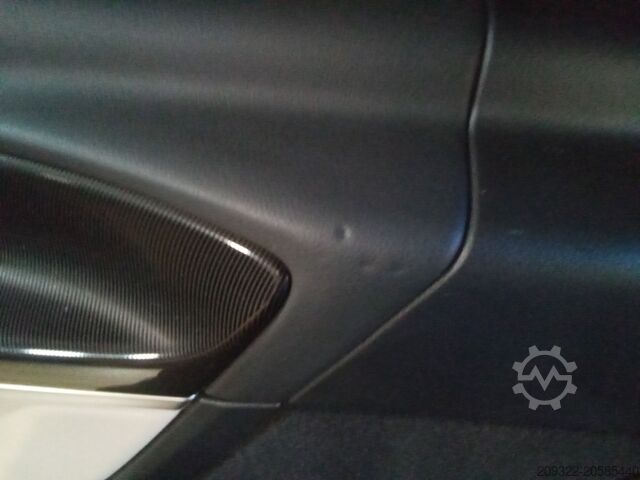 Trattore stradale standard Mercedes Marco Polo 250d | 2 Posti Letto | Cucina + Tetto Sollevabi