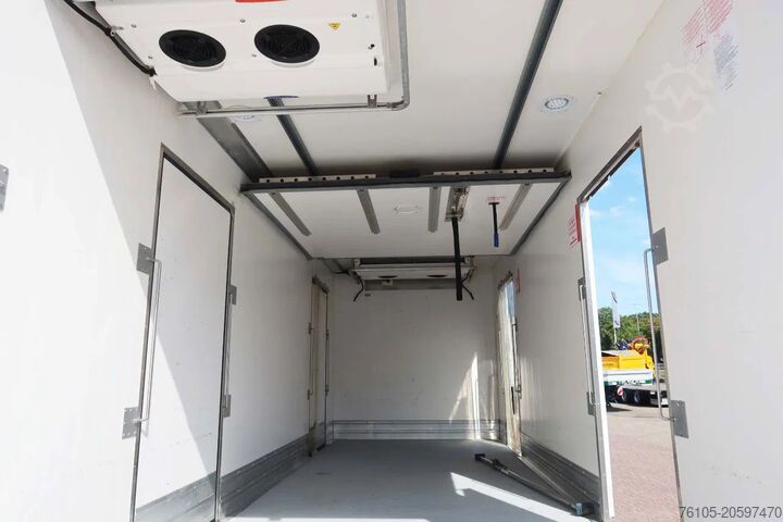 Транспортиране в хладилник/замразено Iveco EuroCargo 120 El 210L Carrier Supra 850 MT Koel...