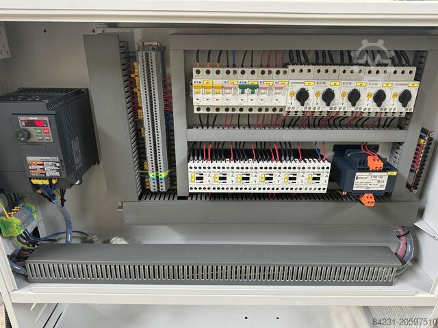 Μηχανή κυλινδρικής λείανσης Kellenberger 600 U