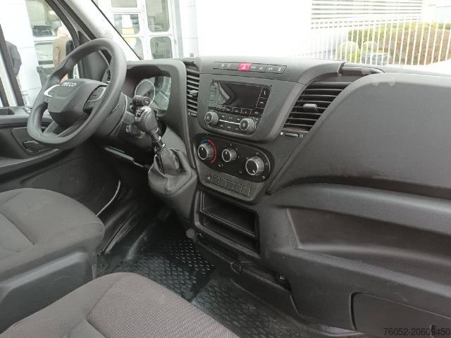 وان جعبهای IVECO 35C14