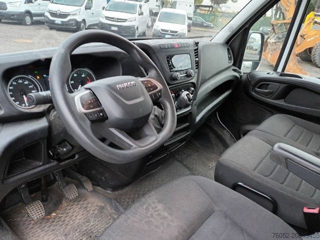 Κλειστό βαν IVECO 35C14