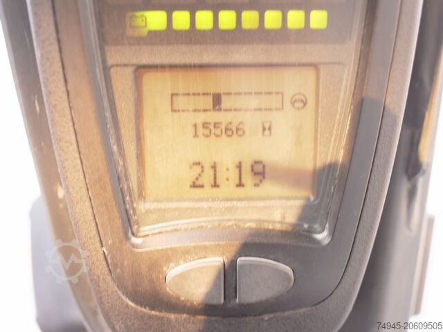 Forklift listrik 4 roda Linde E20PL-01