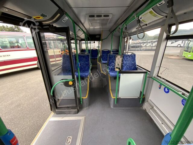 حافلة مدينة Solaris Urbino 12