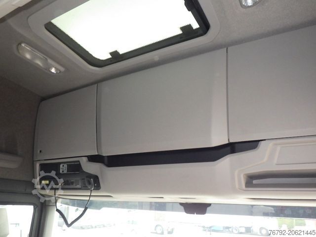 Standard SZM SCANIA R 450 A Highline/Ret./Hydr./Safety/Leder/Spoiler