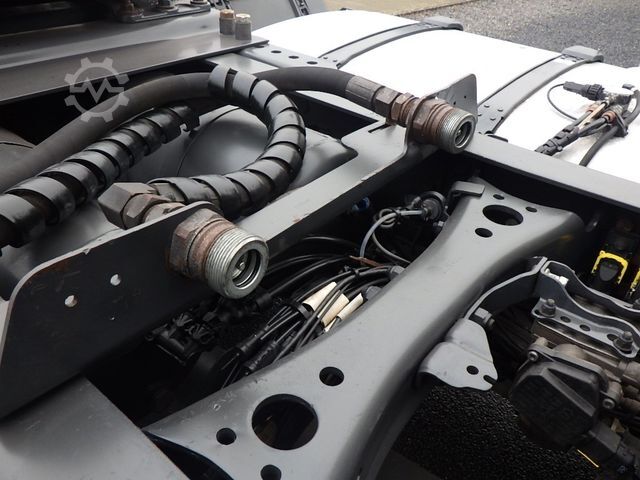 Standard SZM SCANIA R 450 A Highline/Ret./Hydr./Safety/Leder/Spoiler