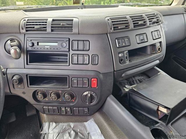 Platformas kravas automašīna ar tentu DAF DAF CF 310 Space Cab, Gardine, Ladebordwand 1,5