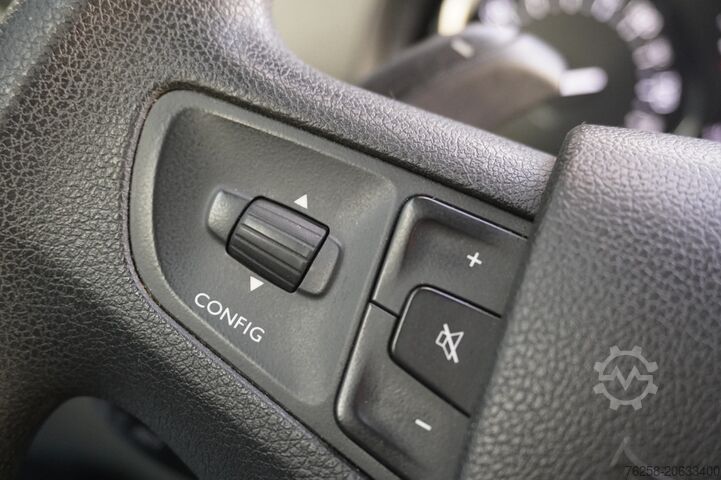 Furgoneta con caja Peugeot Expert 2.0 BlueHDI 180PK Automaat L3 EURO 6 - A...