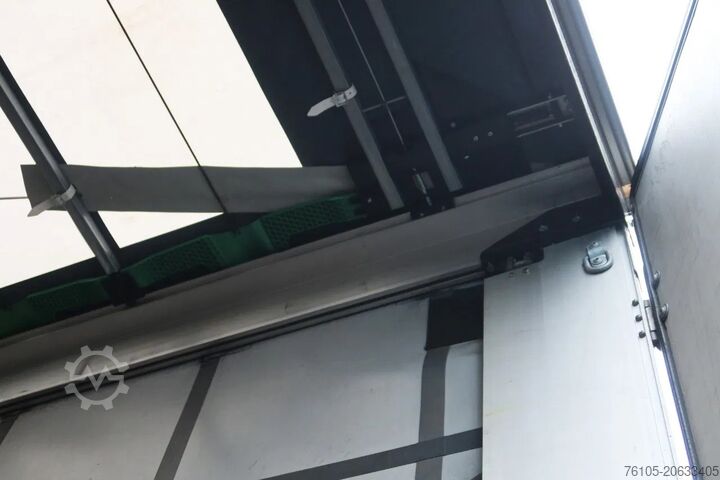 Curtain sided Wielton Mega Trailer with Terberg King Lifter contructi...