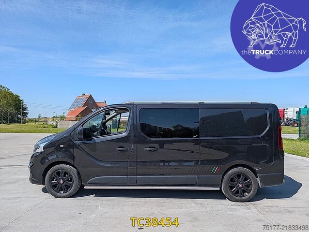 Umpikorja-auto Fiat Talento