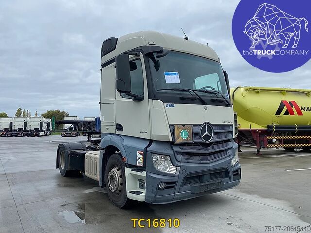 Standard-SZM Mercedes-Benz Actros 1843