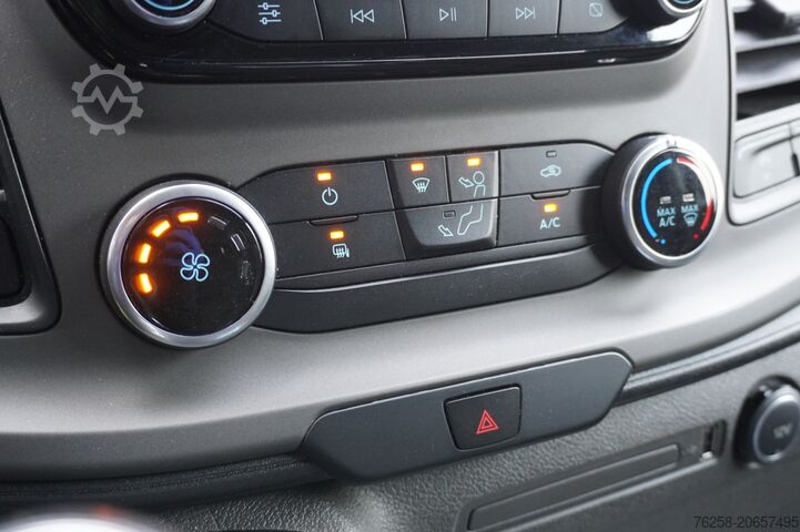 Tovornjak z zabojnikom Ford Transit Custom 2.0 TDCI L2 EURO 6 - Airco - Nav...