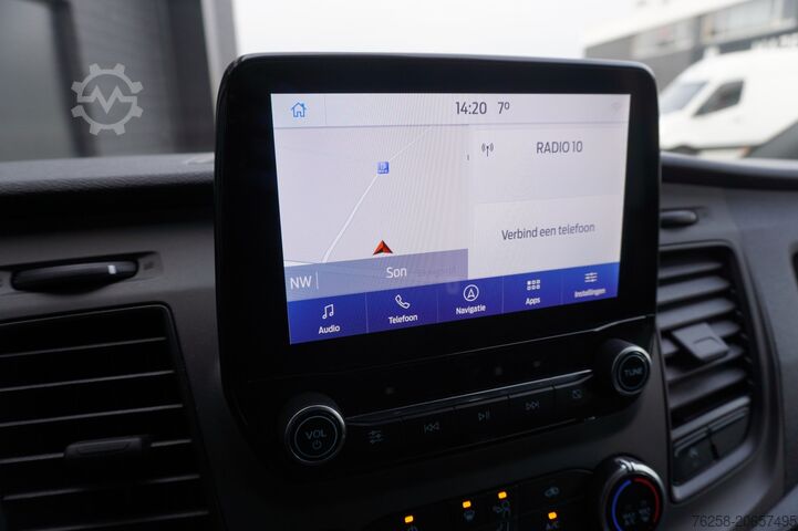 Tovornjak z zabojnikom Ford Transit Custom 2.0 TDCI L2 EURO 6 - Airco - Nav...