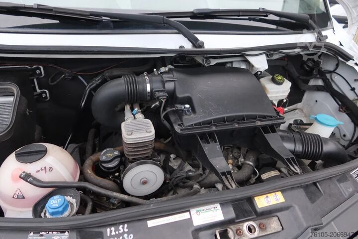 BE tractor Mercedes-Benz 519 CDI V6 Motor 519 CDI V6 Motor + B.E Trailer