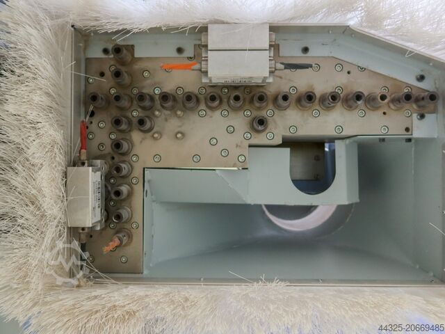 Centro de maquinagem com mesa de encaixe WEEKE OPTIMAT BHP VANTAGE 38L