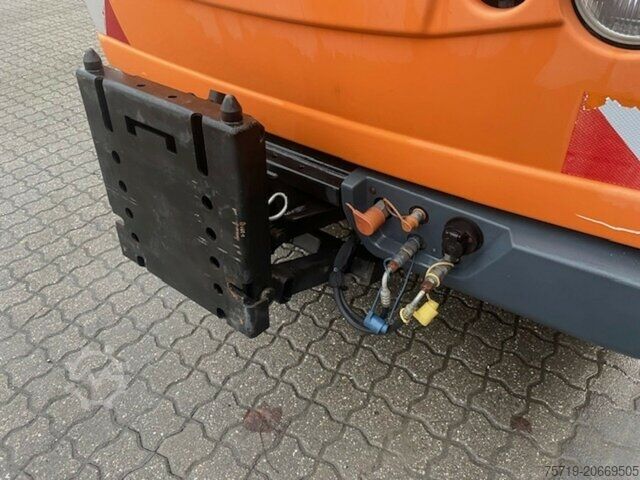 Furgoneta personalizada Multicar M 30 4x4 Fumo Carrier EEV/AHK