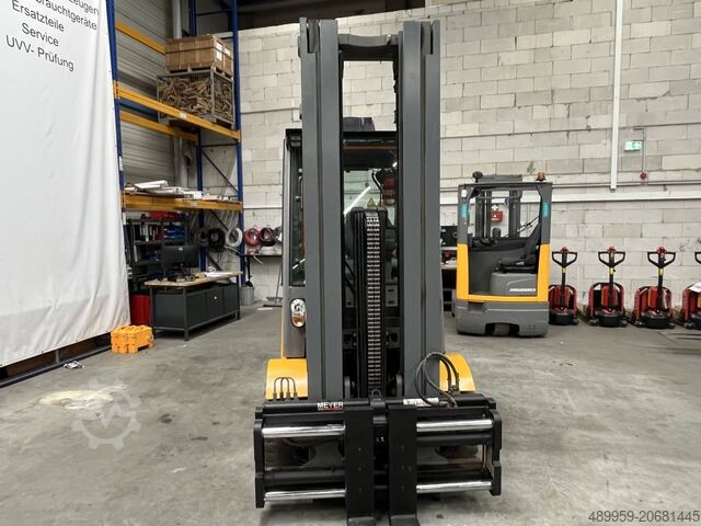 Elektrikli 4 tekerlekli forklift Jungheinrich EFG540K